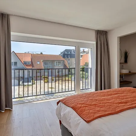 Strandparel Luxueus Duplex Met 2 Terrassen En Parking *