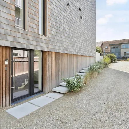 Strandparel Luxueus Duplex Met 2 Terrassen En Parking *